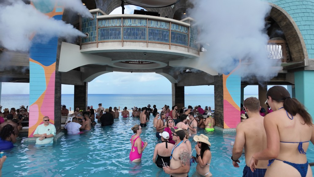 The beach at Royal Beach Club Nassau