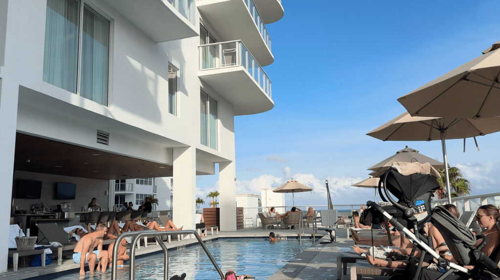 AC Hotel Fort Lauderdale Beach